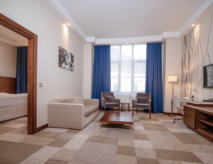 Люкс с одной большой кроватью - «Novotel Fit Krasnaya Polyana» / «Новотель Фит Красная Поляна» отель (бывш. «Novotel Congress»)