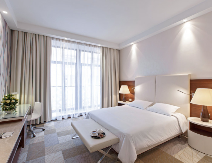 Стандарт с одной большой кроватью - «Novotel Fit Krasnaya Polyana» / «Новотель Фит Красная Поляна» отель (бывш. «Novotel Congress»)